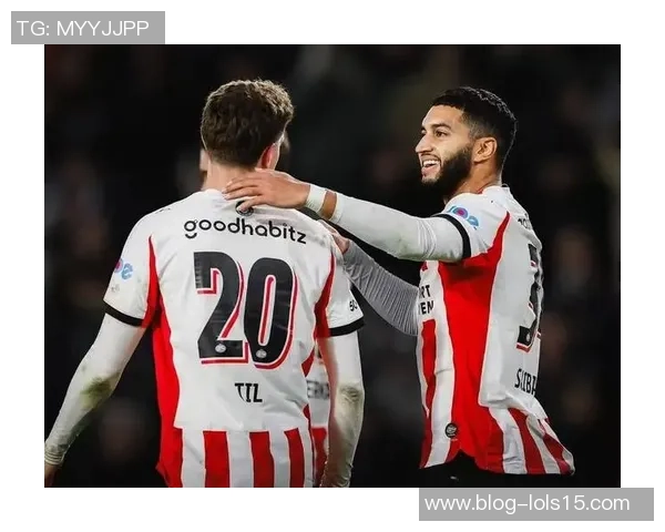 埃因霍温主场迎战芬洛争夺荷甲积分榜重要胜利