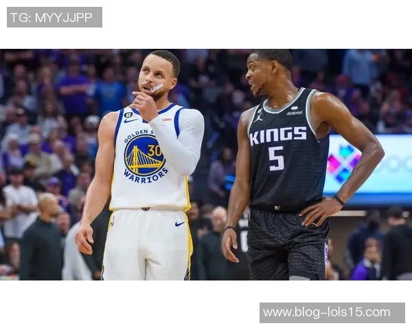 德阿隆福克斯引领国王崛起展现领袖风范与篮球才华